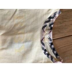 Burberry T-shirtje maat 62/67 zgan