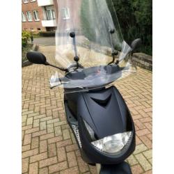 Zeer nette Peugeot Vivacity Sportline (Blauw kenteken)