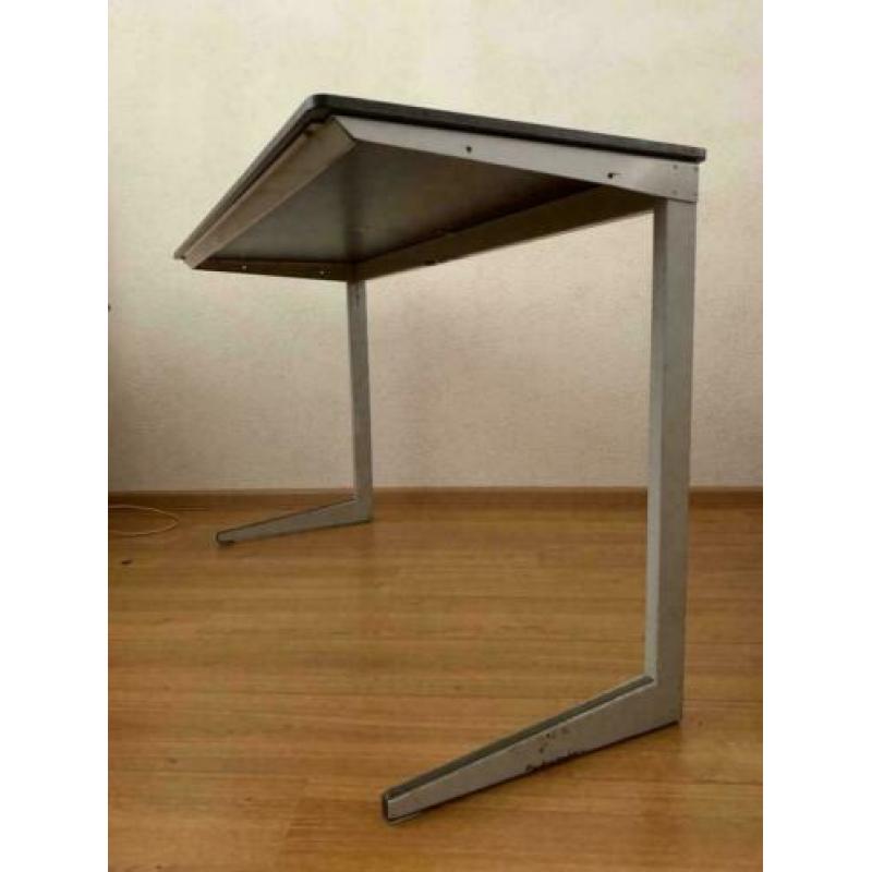 Vintage bureau Friso Kramer / Ahrend De Cirkel jaren 60