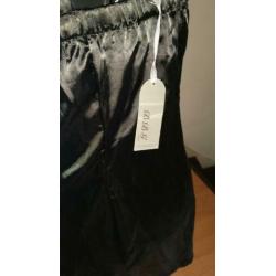 te koop nieuwe lange zwart tuniek mt s