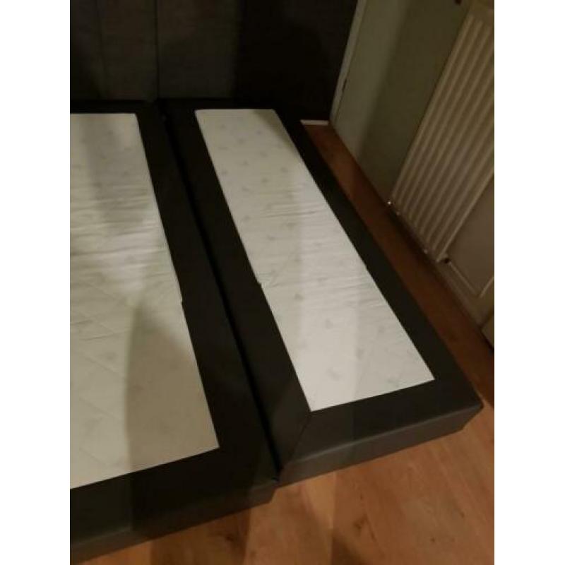 Twee goede matrassen 70*200 + topmatras 140*200 zgan
