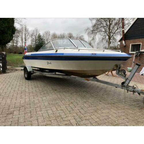 Nette speedboot inclusief trailer