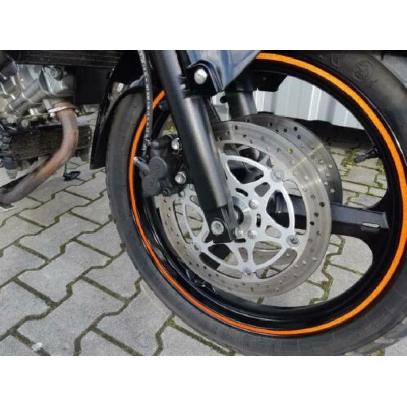 Suzuki DL 650 V-strom