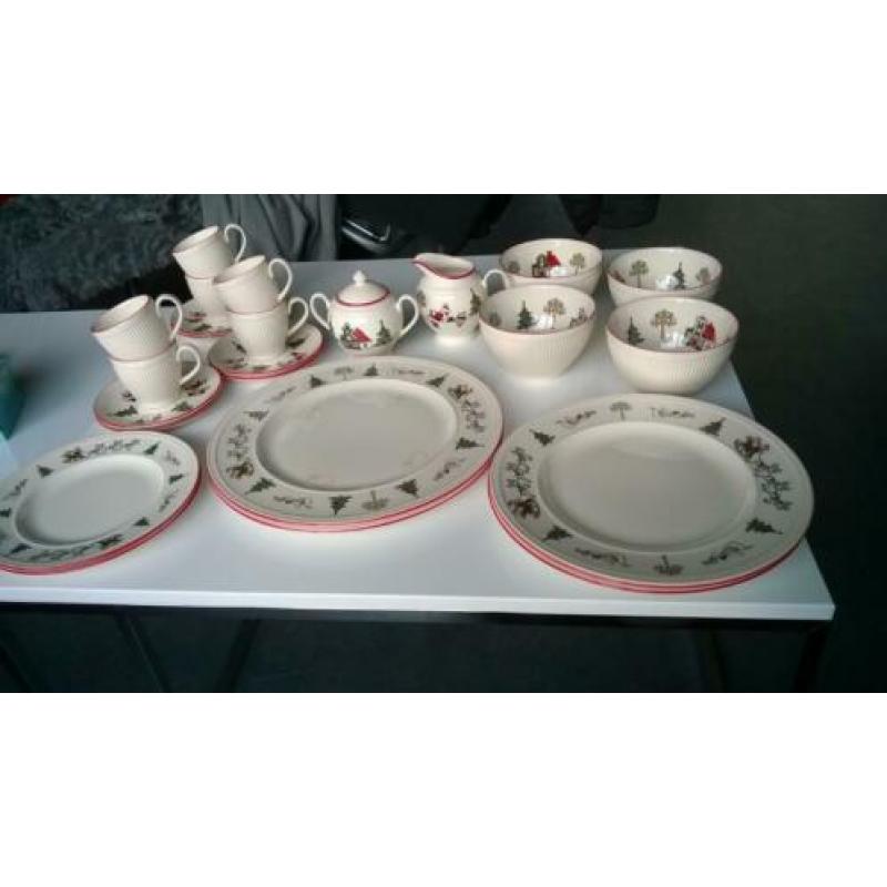 Wedgwood Windsor Christmas kerstservies made in England.