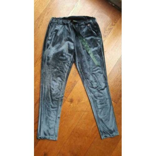 nieuwe laatste fluweel broek PEOPLE OF 2MORROW groen maat L