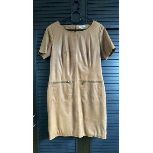 Leren jurk Anna van Toor maat 40 camel cognac