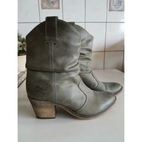 Z.G.A.N. Legergroene Lederen Laarsjes, Maat 40