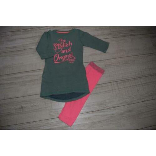 33. Leuke set van D-zine en Tom-du, maat 122