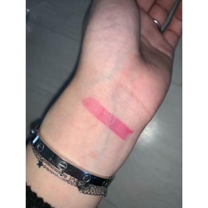 Mac lipstick flat out fabulous