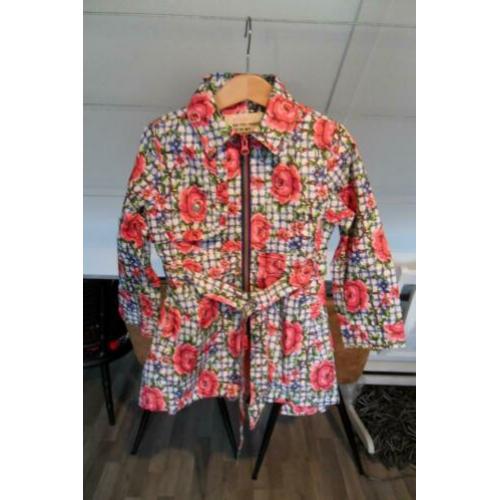 Vrolijk jasje van Mim-pi maat 104 ZGAN