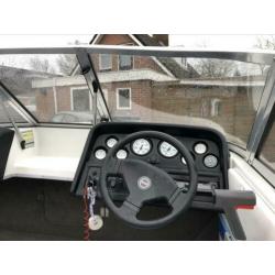 Nette speedboot inclusief trailer