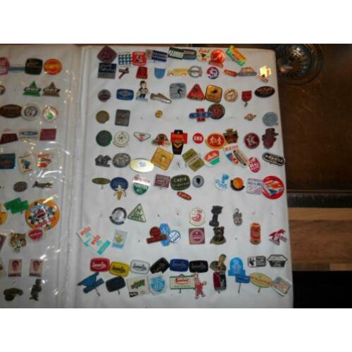 Heel Veel Speldjes Album Buttons Pins