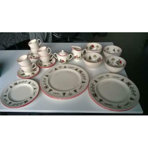 Wedgwood Windsor Christmas kerstservies made in England.