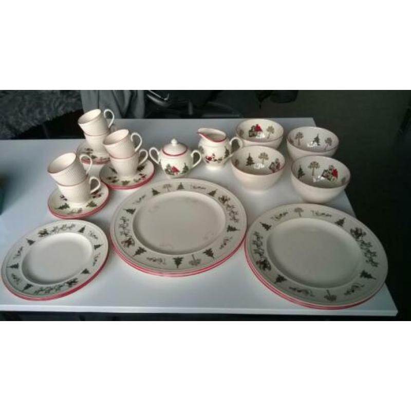 Wedgwood Windsor Christmas kerstservies made in England.