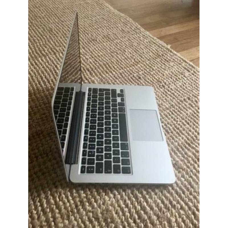 Macbook Pro Retina 13” (2015) 2,9 GHz i5, 8 GB & 256 GB SSD