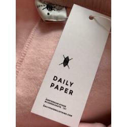 Roze Daily paper short: medium