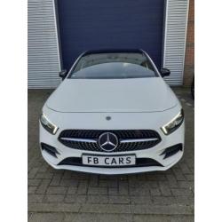 Mercedes A-Klasse A 200 amg pakket night edition panoramadak