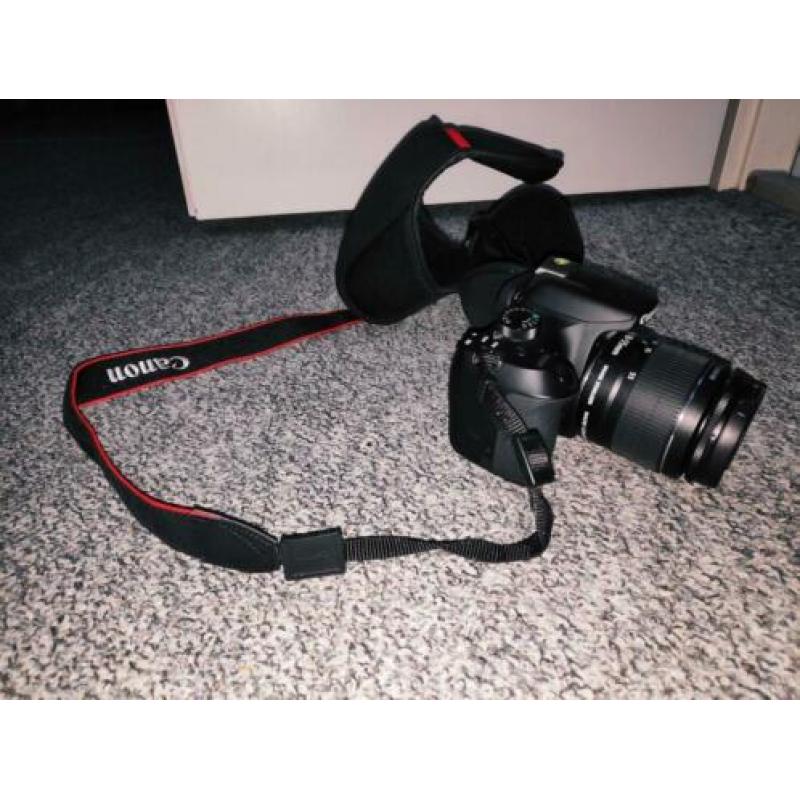 Canon EOS 1300D