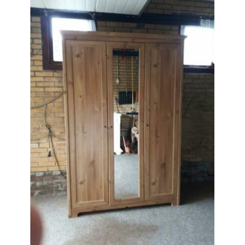 Hemnes kledingkast