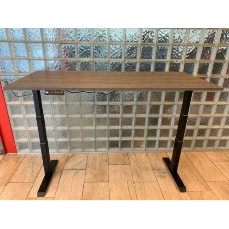 Elektrisch verstelbaar Zit/sta bureau 160 X 80 cm, nieuw