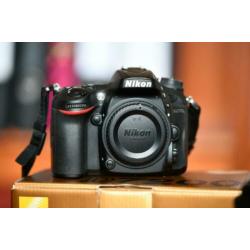 Nikon D7200 + Nikkor AF-S 18-200 mm + grip + filters