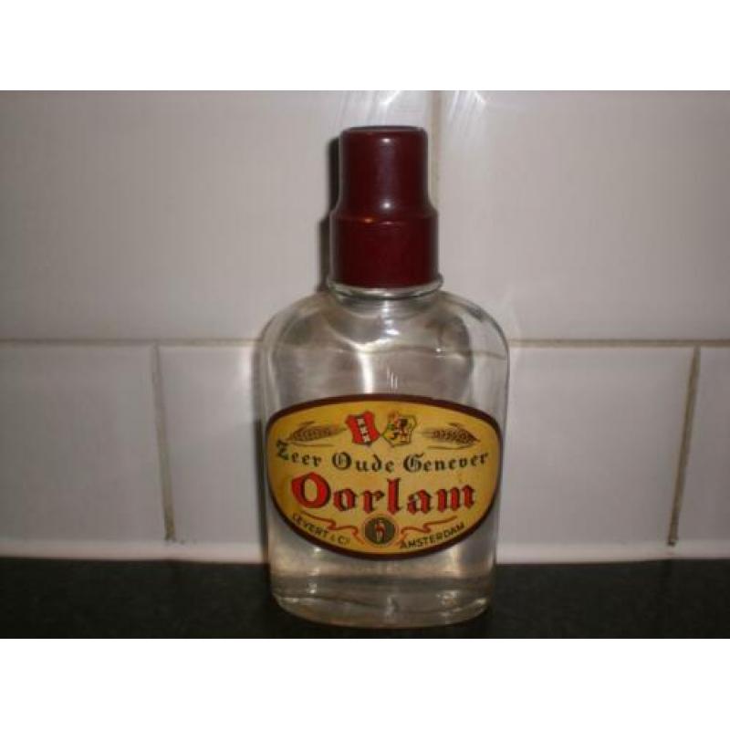 OUDE zakflacon Zeer oude Genever Oorlam Levert & co A'dam