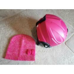 Ski broek, helm en muts draagmaat 140 146