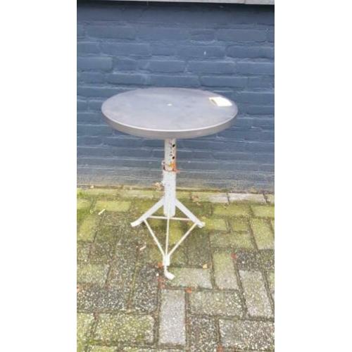 Industriele bijzettafel