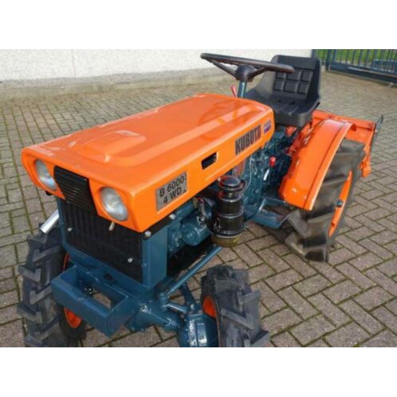 Kubota B6000 4wd / Grondfrees
