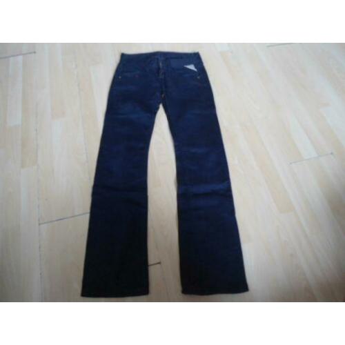 Replay; Mooie spijkerbroek - heupmodel; maat 27/34