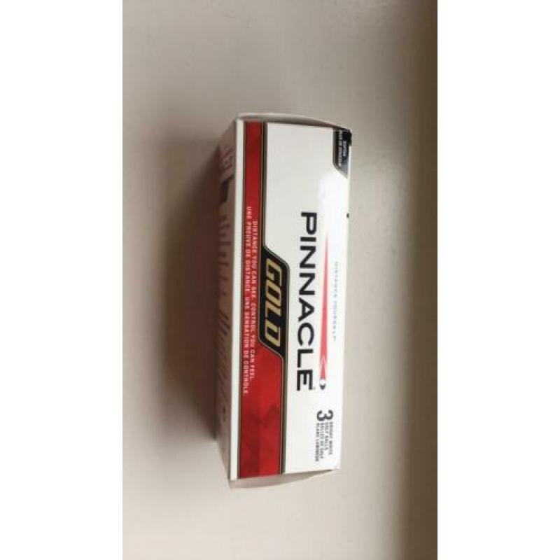 3 stuks Pinnacle golfballen en tee