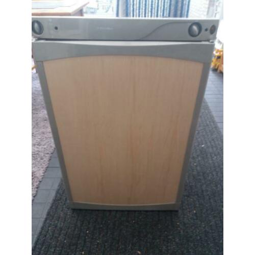 Zeer nette Electrolux RM 6401L voor Camper, caravan en boot