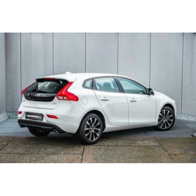 Volvo V40 2.0 D3 150pk Geartronic Dynamic Edition