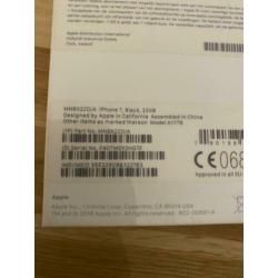 Apple iPhone 7 32GB zwart zo goed als nieuw!