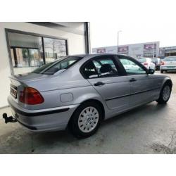 BMW 3-serie 316i Executive CLIMATE CONTROL/ O.H BOEKJES/ TRE