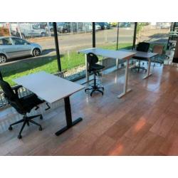 Elektrisch verstelbaar Zit/sta bureau 160 X 80 cm, nieuw