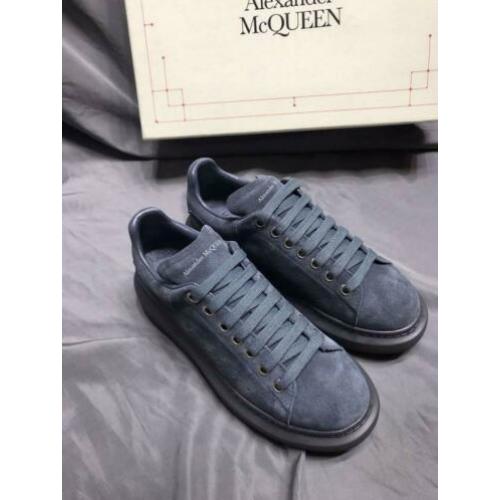 SALE! Alexander Mcqueen blauw grijze sneakers. Maat 40 Nieuw