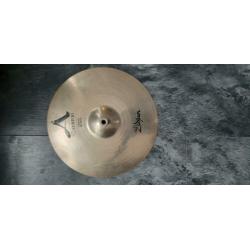 Bekkens , Zildjan , sabian, cowbell.