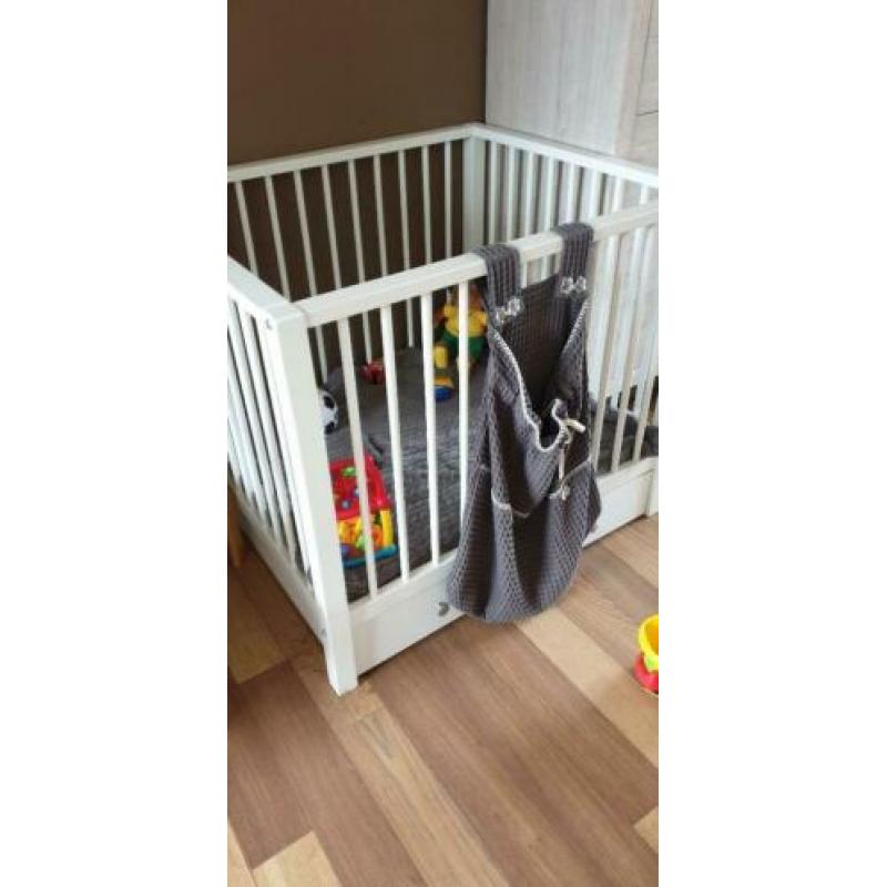 Witte Box incl. Boxkleed en Koeka Boxzak