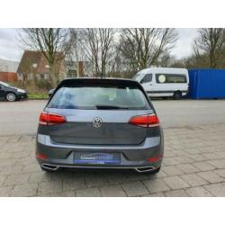 Volkswagen Golf 1.0 TSI Highline Facelift 116PK 6 Bak Camera