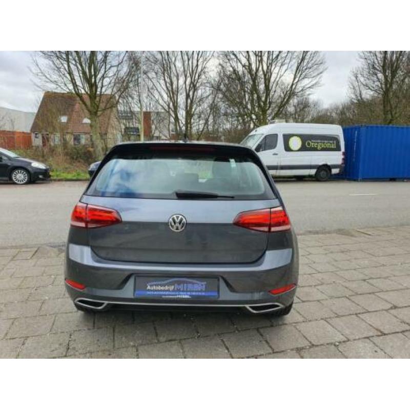 Volkswagen Golf 1.0 TSI Highline Facelift 116PK 6 Bak Camera