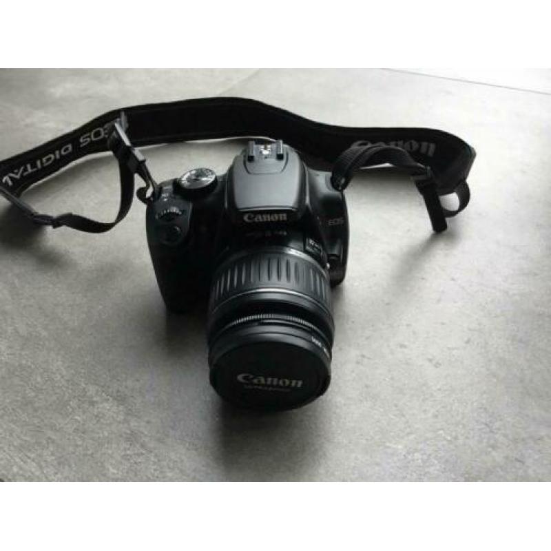 Canon Eos 400D met lens 18-55mm, met canon lens 70-300mm