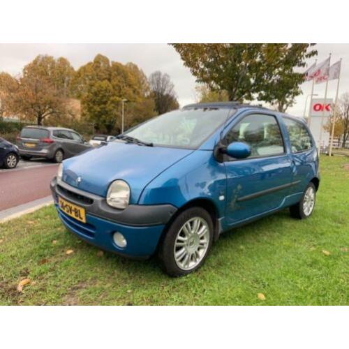 Renault Twingo 1.2 16V/Panoramadak/Airco/Apk nw