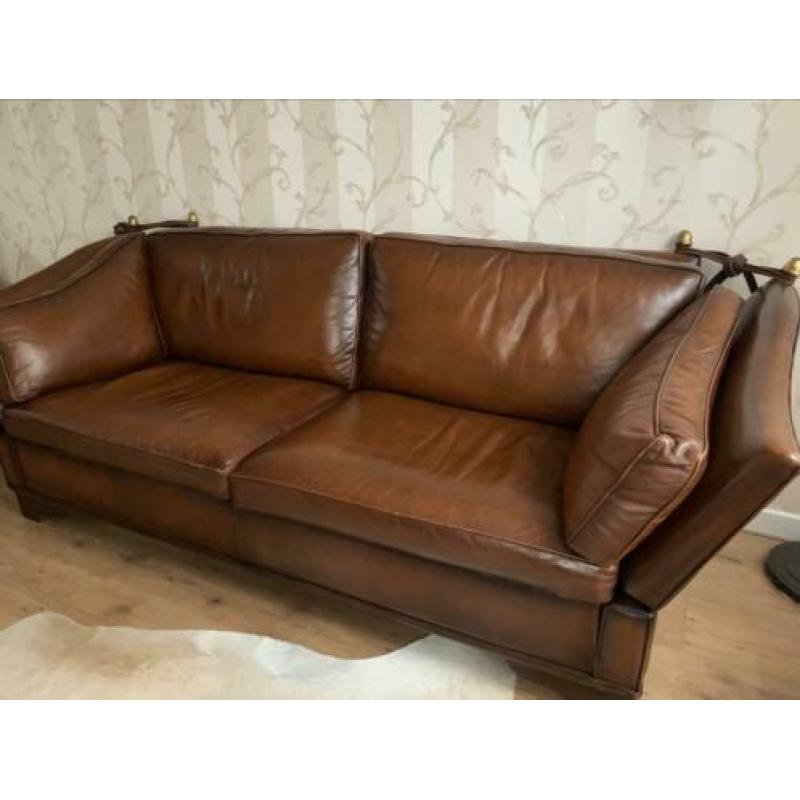 Mooie bruin lederen kasteelbank B 2.00 H 0.80 D 0.85
