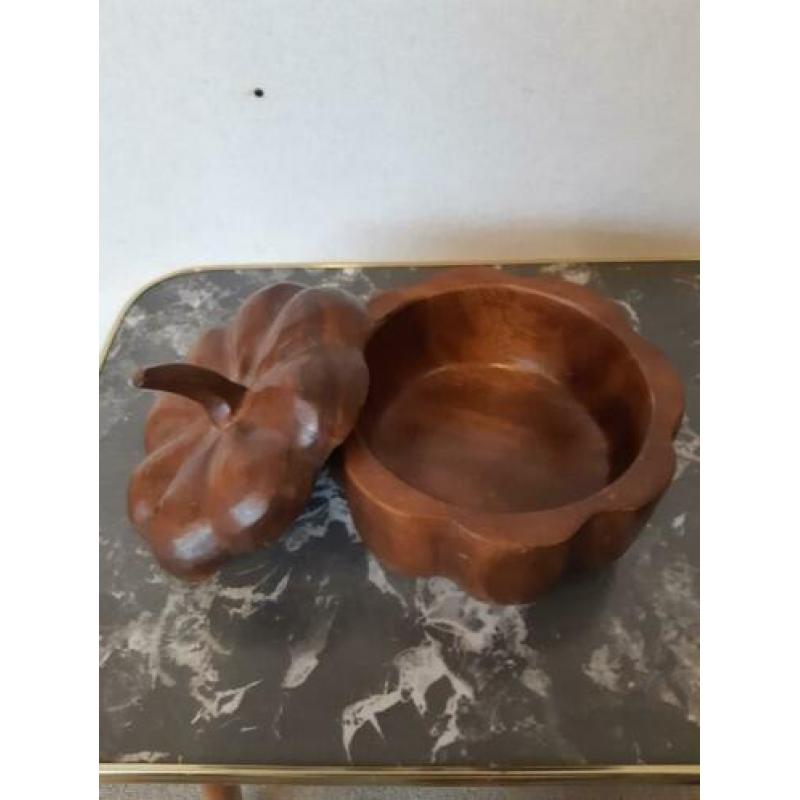 Mooie vintage houten schaaltje in de vorm van vrucht