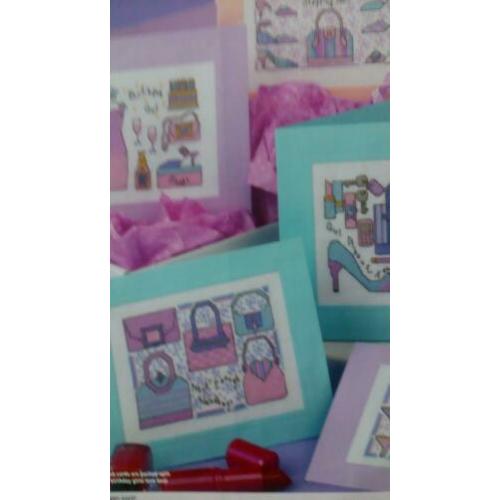 Borduurpatronen van handtassen, schoenen