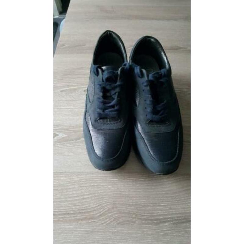 Hip style sneakers