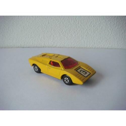 Matchbox Superfast nr.27 Lamborghini Countach.