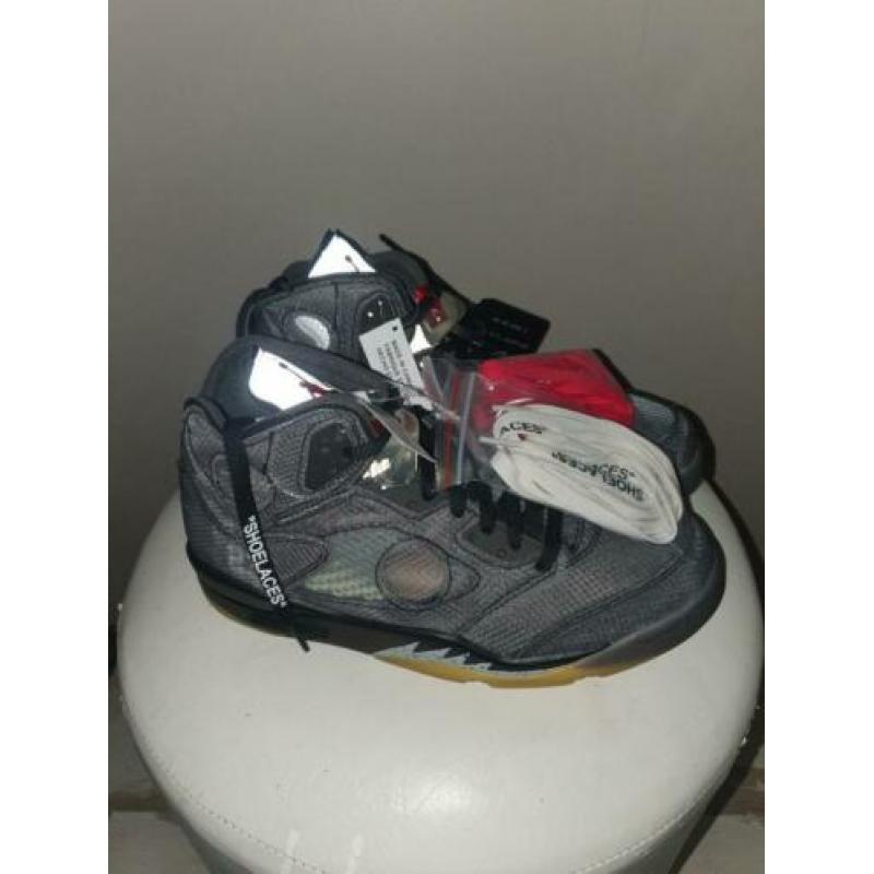 Nike Air Jordan Jordan 5 Retro Off-White Black Maat 41