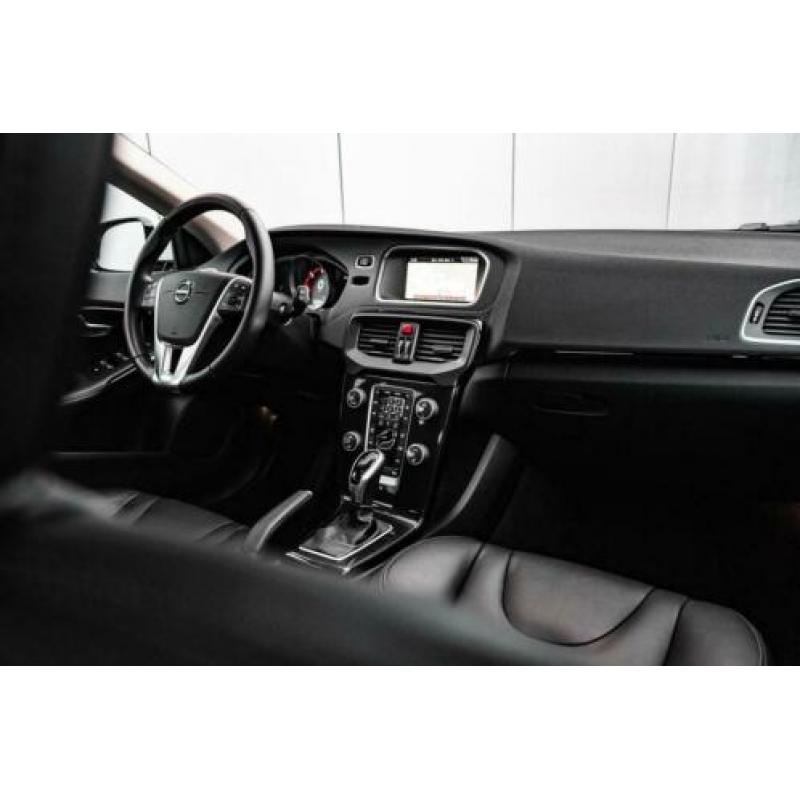 Volvo V40 2.0 D3 150pk Geartronic Dynamic Edition
